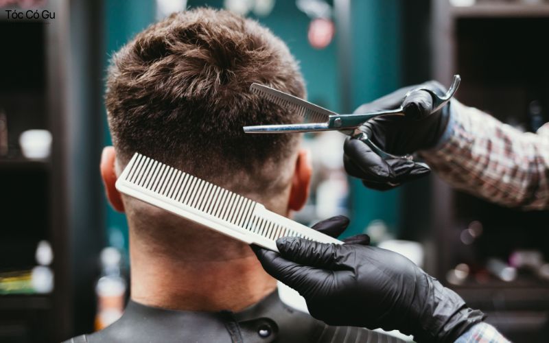 Cắt tóc mùng 1 có sao không? Lỡ cắt rồi thì phải làm sao? Cắt tóc mùng 1 có sao không theo quan niệm dân gian và khoa học