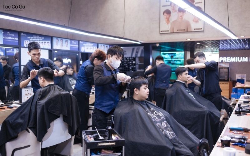 Đánh giá 30Shine từ A-Z trước khi bạn đặt lịch Hair Stylist tại 30Shine được đào tạo chuyên nghiệp, tư vấn tận tình