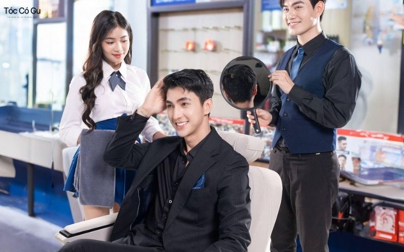 Đánh giá 30Shine từ A-Z trước khi bạn đặt lịch 30Shine tư vấn thiết kế kiểu tóc phù hợp với khuôn mặt và phong cách của khách hàng