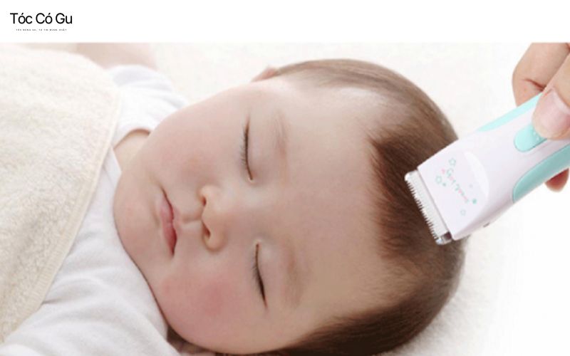 Cắt tóc máu cho trẻ sơ sinh ngày nào tốt theo quan niệm dân gian cắt tóc máu cho trẻ sơ sinh