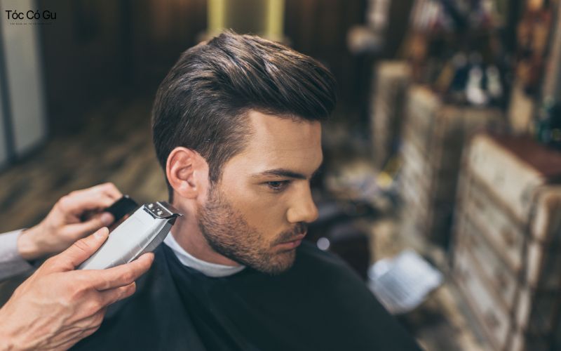 Cắt tóc xả xui có thật không? Gợi ý ngày cắt đổi vận, hút may mắn Cắt tóc xả xui không được khoa học chứng minh, nhưng nhiều người tin việc này giúp “cắt bỏ” xui rủi và làm mới tinh thần.