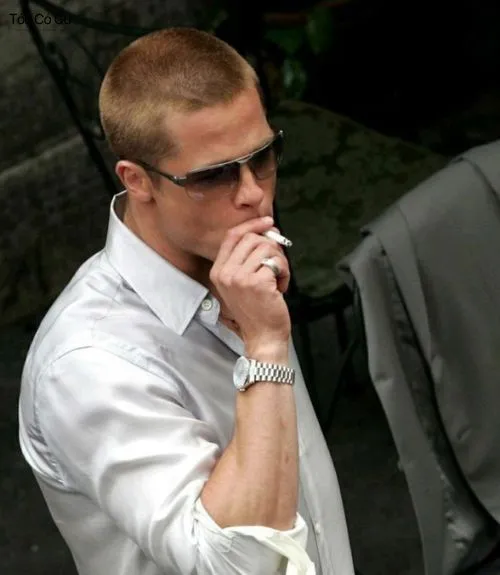 Buzz cut nam cổ điển