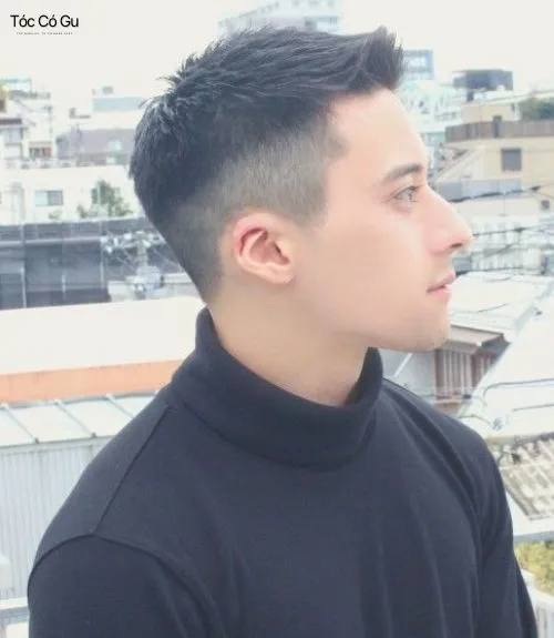Chàng trai cắt tóc ngắn nam Crew Cut Quiff gọn gàng tinh tế nâng tầm diện mạo