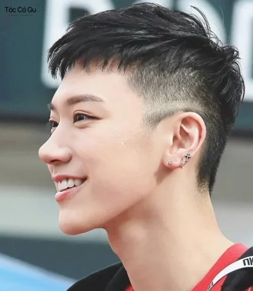 Đầu cắt moi là gì? Đặc điểm và các kiểu tóc cắt moi đẹp 2026 Kiểu cắt moi undercut nổi bật với phần tóc cắt sát