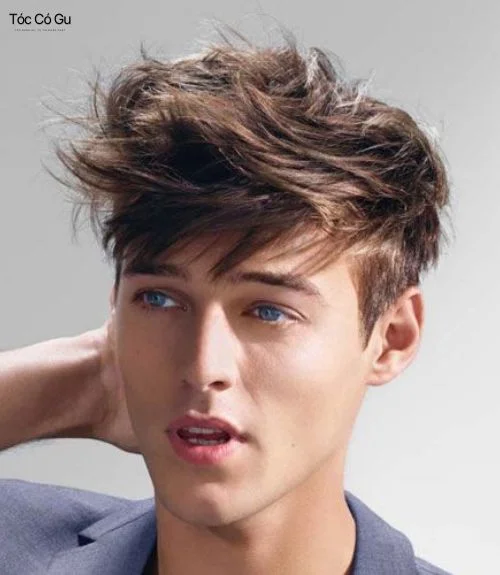 Messy Hair: Phong cách tóc rối tự nhiên, phóng khoáng, cuốn hút Kiểu tóc rối tự nhiên giúp tăng vẻ ngoài cuốn hút nam tính