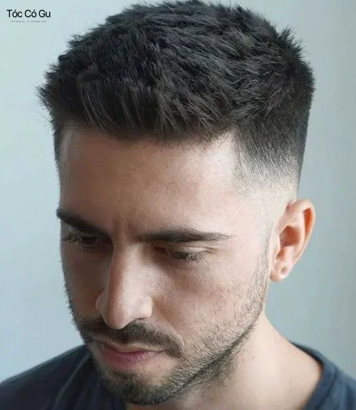 Kiểu tóc Short Messy Quiff 