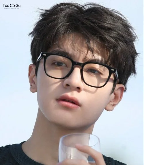 Kiểu tóc Messy Quiff Dài
