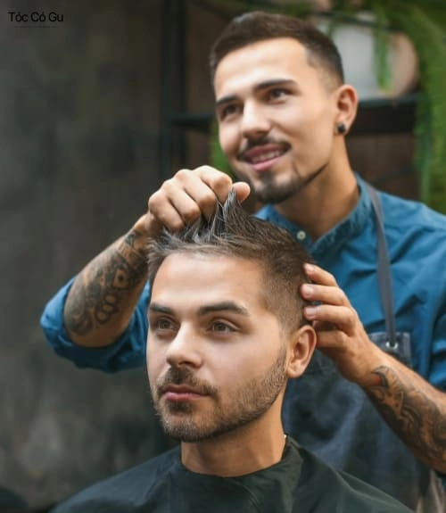 Warrior Cut là gì? 10+ kiểu tóc chiến binh nam bụi bặm, cực ngầu Hướng dẫn yêu cầu barber cắt Warrior Cut chuẩn đẹp