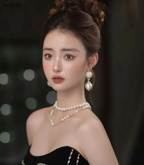 10+ kiểu tóc búi dự tiệc đẹp giúp tôn vẻ sang trọng và cuốn hút Gợi ý các phụ kiện đẹp kết hợp cùng kiểu tóc búi dự tiệc để tăng vẻ sang trọng
