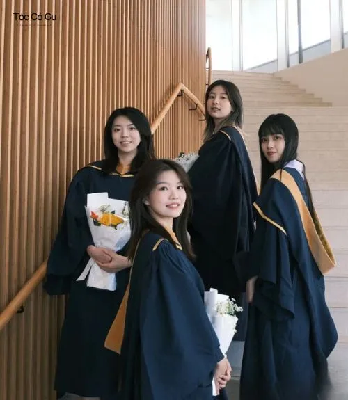 10 kiểu tóc chụp kỷ yếu nữ đẹp, siêu xinh cho ngày lễ tốt nghiệp Nhóm nữ sinh với nhiều kiểu tóc chụp kỷ yếu đẹp
