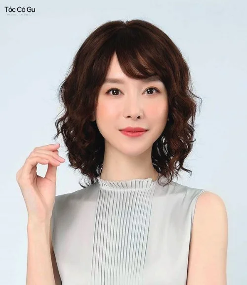 Gợi ý màu tóc giúp phụ nữ tuổi 50 trẻ trung hơn 