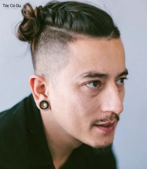 Top 10+ kiểu tóc Top Knot cực ngầu, đậm chất phong trần cho nam giới Tóc Top Knot cổ điển