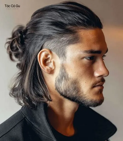 15+ kiểu tóc Man Bun đẹp phong trần, cực chất cho nam giới Tóc man bun layer dài buộc nửa đầu cho nam.