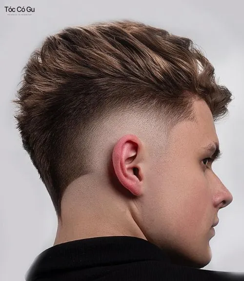 12+ kiểu tóc gáy nhọn nam cực chất, chuẩn boy phố 2026 Kiểu tóc gáy nhọn nam cắt dáng Side Part vuốt rối tự nhiên cùng đường fade hoàn hảo tôn góc nghiêng nam tính.