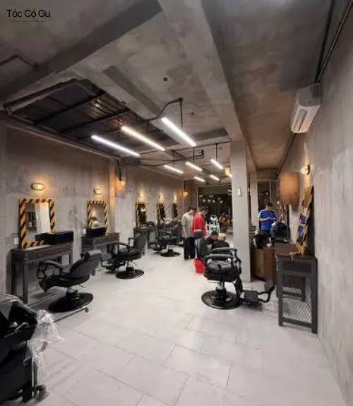 Trải nghiệm cắt tóc nam hiện đại và chỉn chu tại 88 Barber House