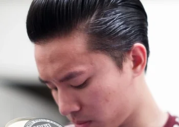 cách vuốt pomade