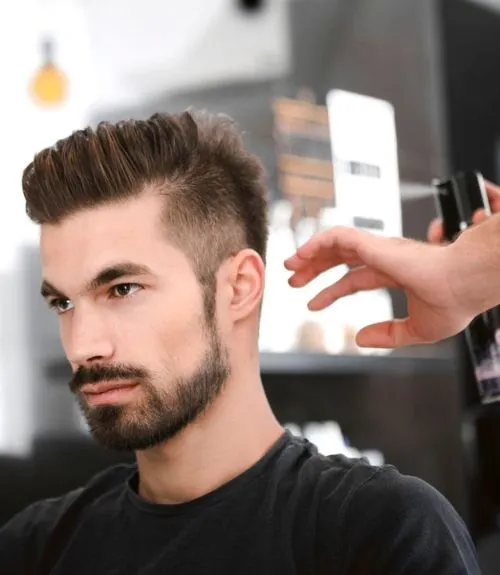 Gôm xịt tóc là gì? Công dụng, cách dùng và lưu ý cần biết Thời điểm sử dụng gôm xịt tóc để giữ nếp và hoàn thiện kiểu tóc