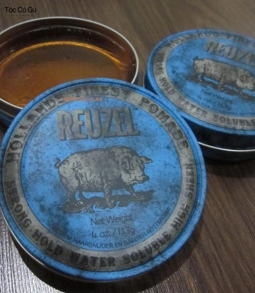 Top 10 Pomade gốc nước giữ nếp tốt, dễ tạo kiểu cho nam Pomade gốc nước (Water Based Pomade) là sản phẩm tạo kiểu tóc có nước là thành phần chính là nước
