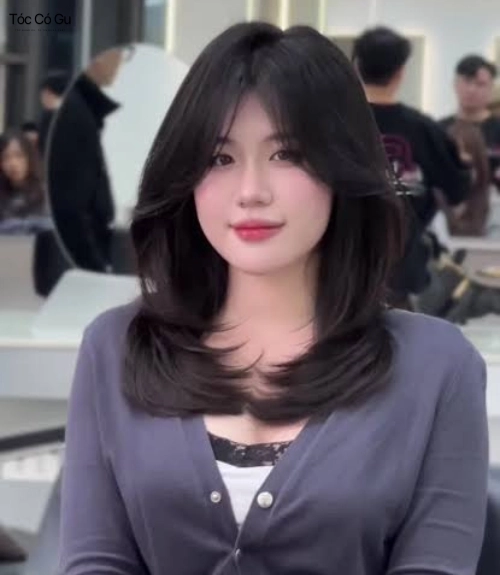 12 kiểu tóc ngang bầu đẹp, trẻ trung và hợp mọi gương mặt Đường cắt phù hợp giúp mái tóc mỏng trông dày và có sức sống hơn.
